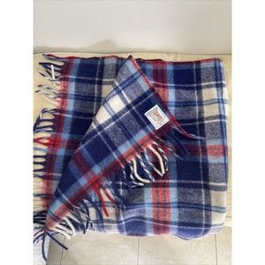 Vintage CURVON 100% Wool 45x37 in Stadium Lap Plaid Blanket Fringe